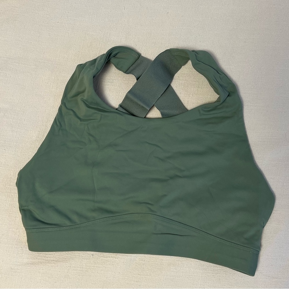 Paragon Top